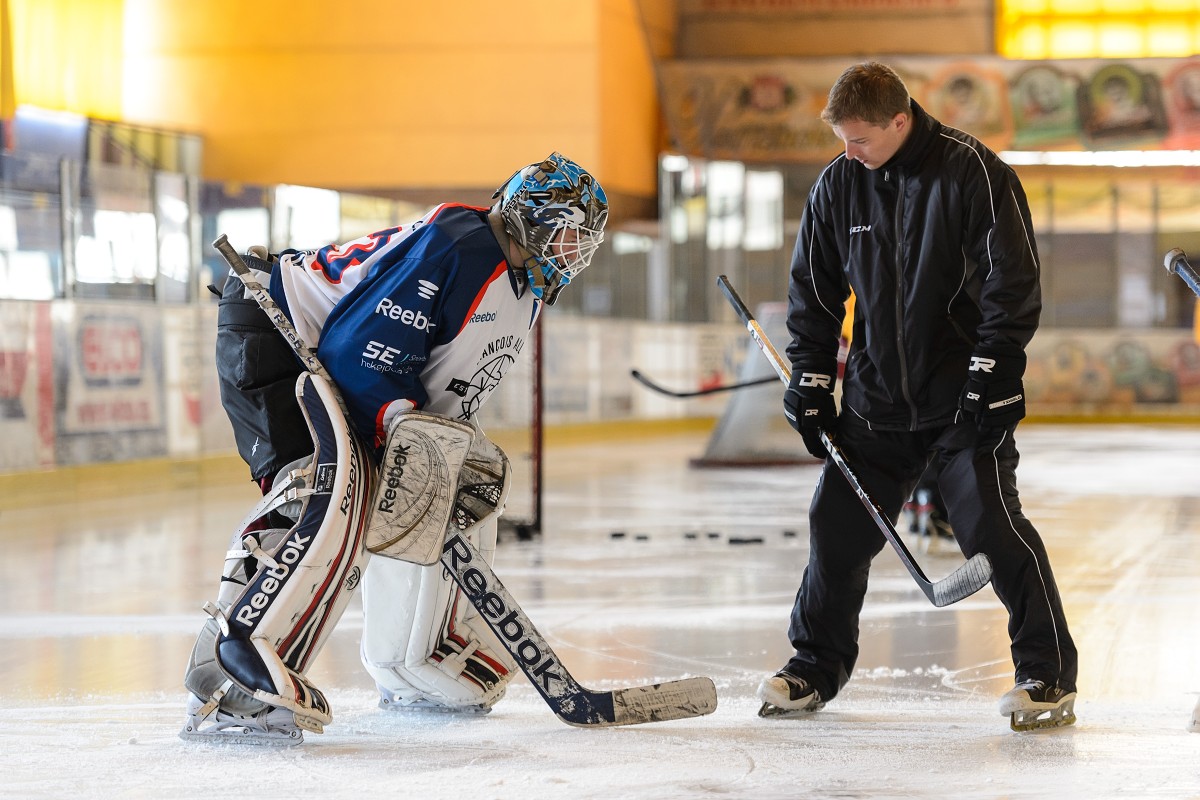 SE NHL Francois Allaire Goalie Camp 2014